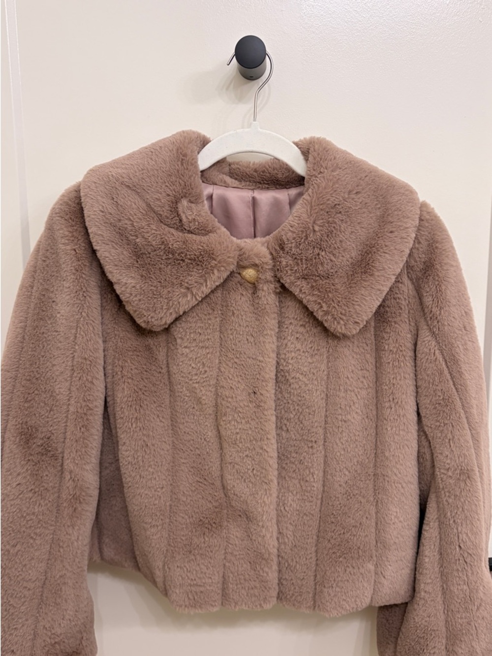 Women Faux Fur Coat in Mauve Pink
